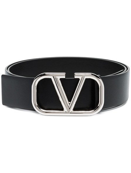 Valentino VLOGO Belt of Victoria on the Instagram account @inthefrow