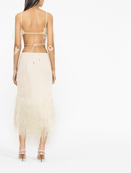 JACQUEMUS - Abito midi con frange in raffia