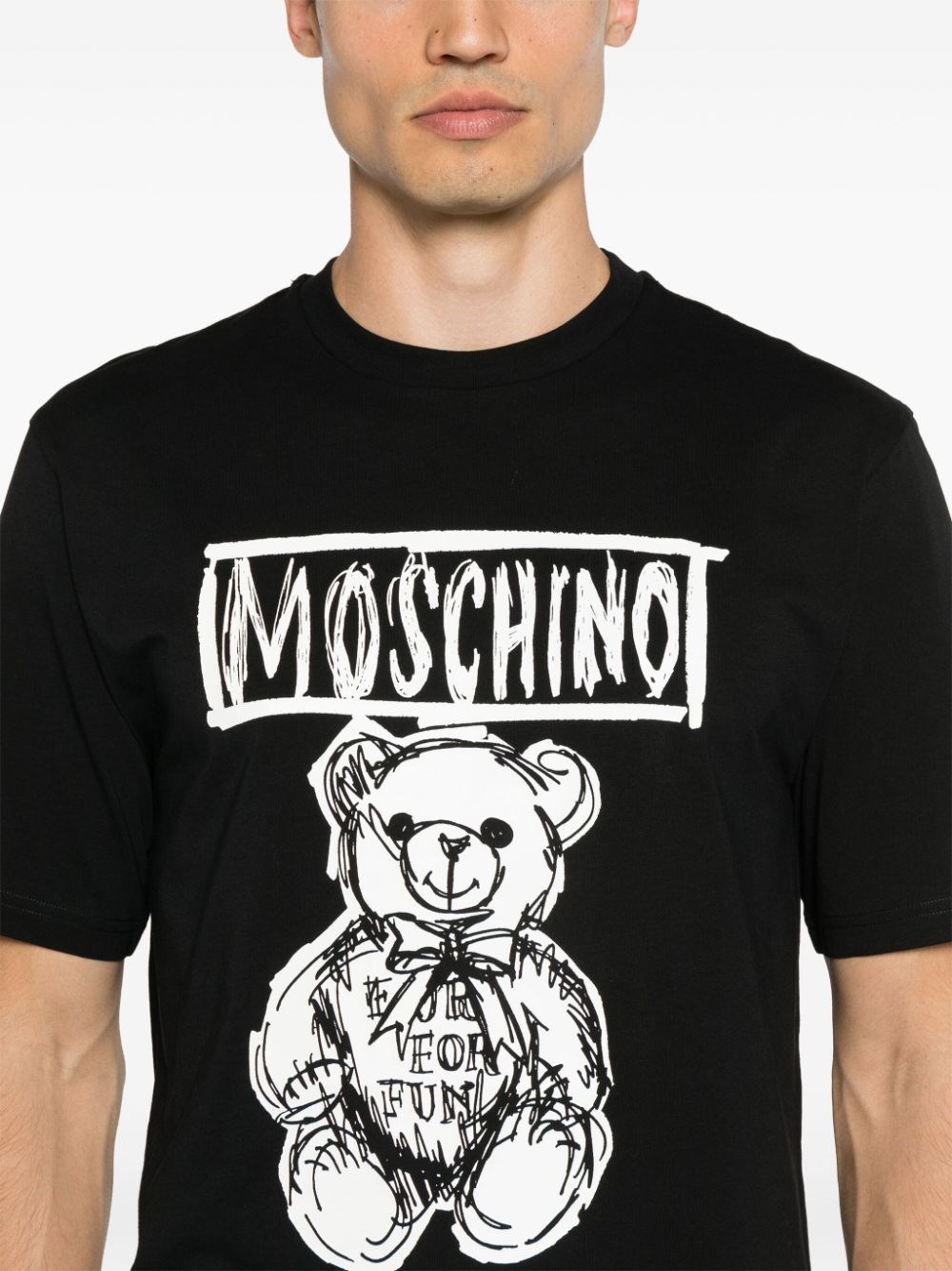 Shop Moschino T-shirt Logo In Black  