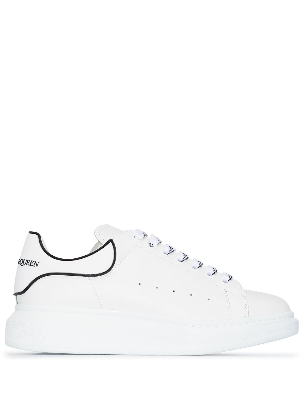 Shop Alexander Mcqueen Sneakers In ホワイト