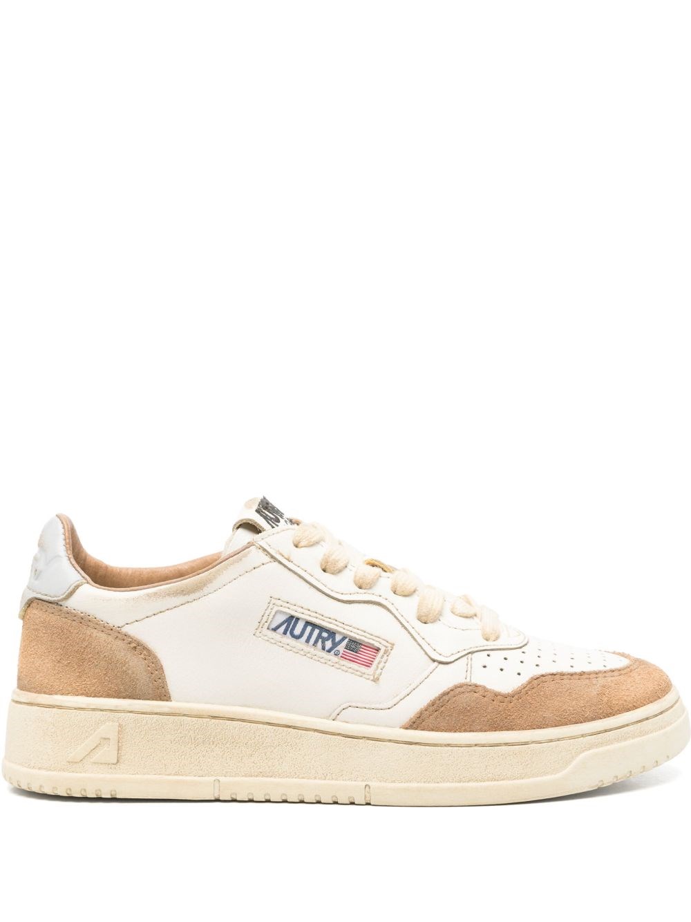 Autry 'super Vintage' Beige Low Top Sneakers With Logo Detail In 中間色