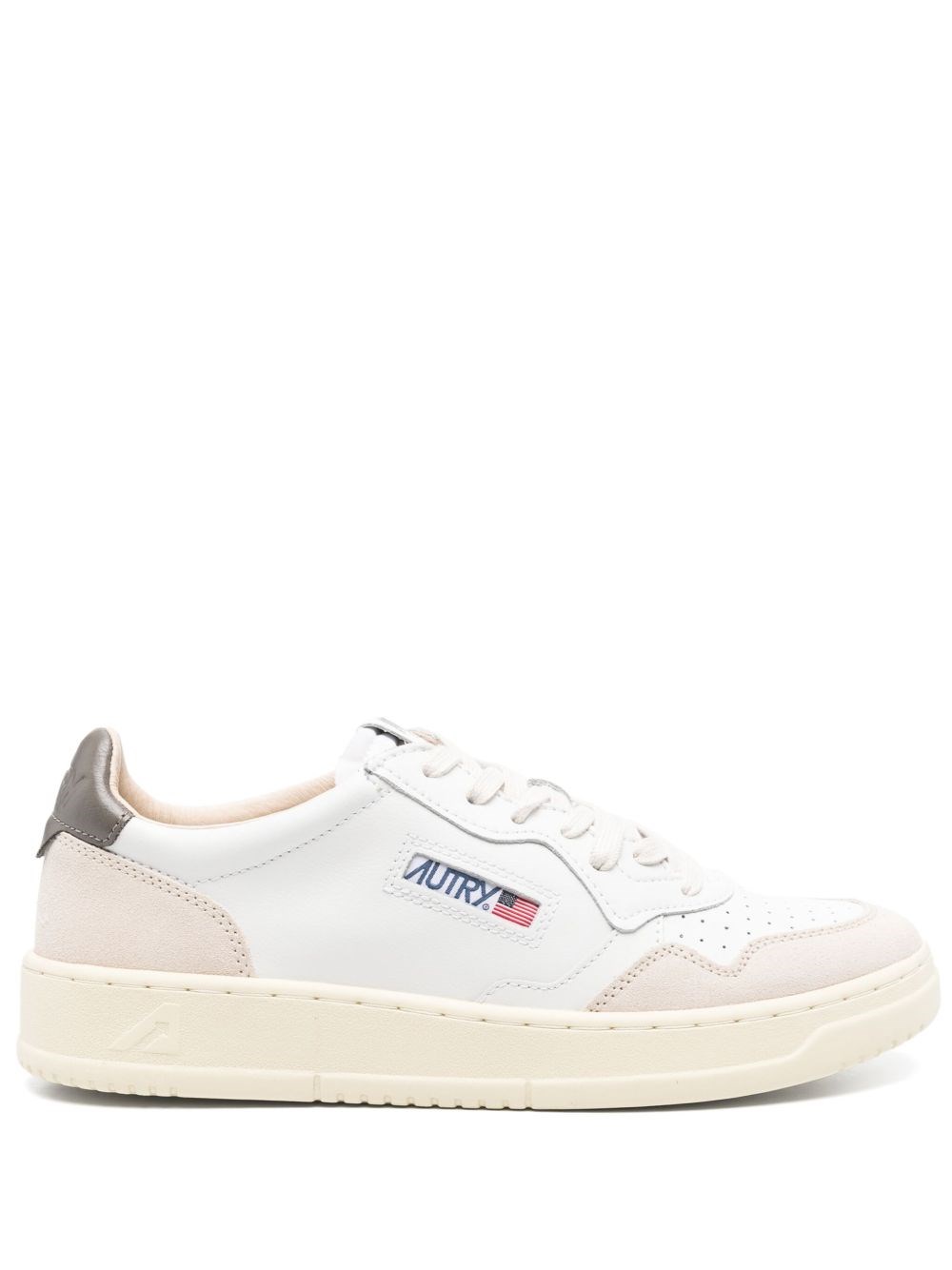 Autry Medalist Low-top Sneakers In White