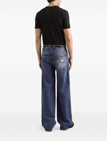 DOLCE & GABBANA - T-SHIRT WITH APPLIQUÉ