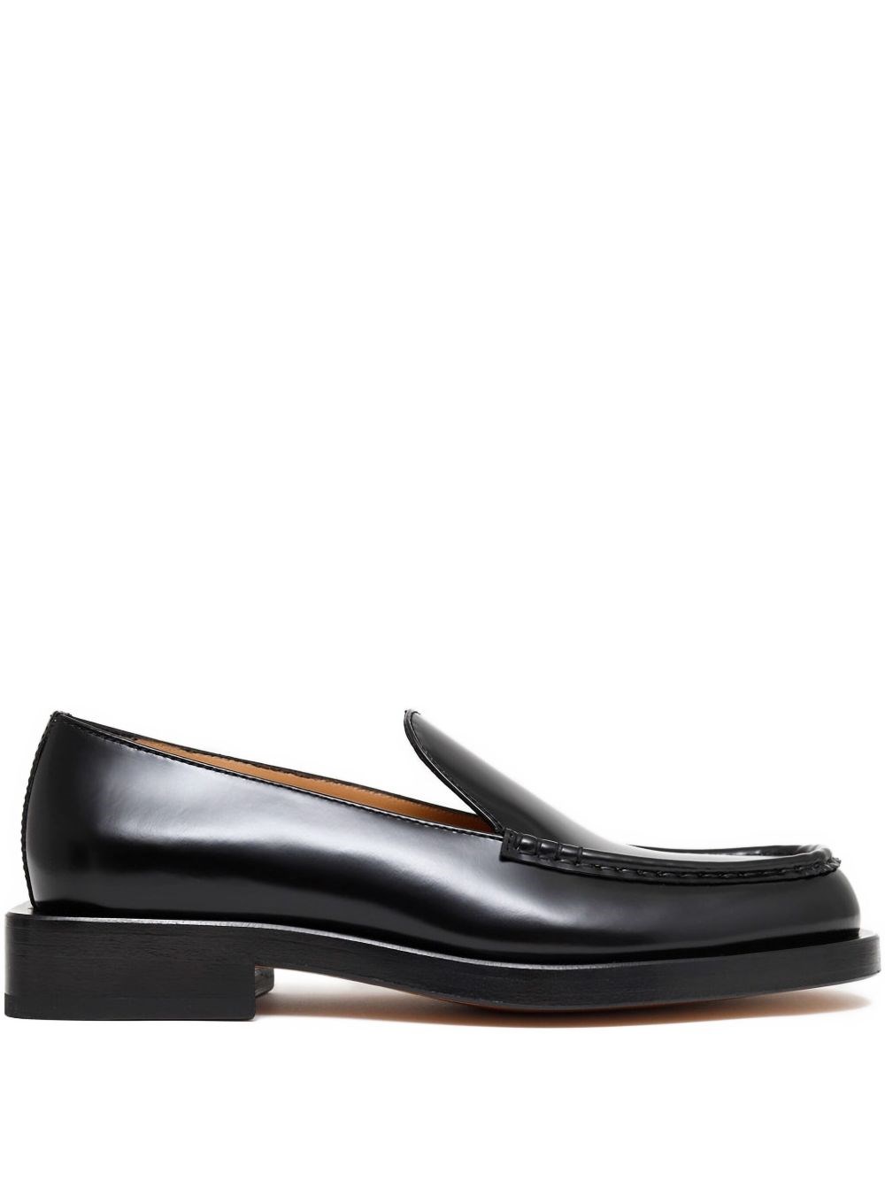 Jacquemus Round Toe Loafers Shiny Finish In Black
