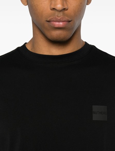 OUTHERE - T-SHIRT LOGO