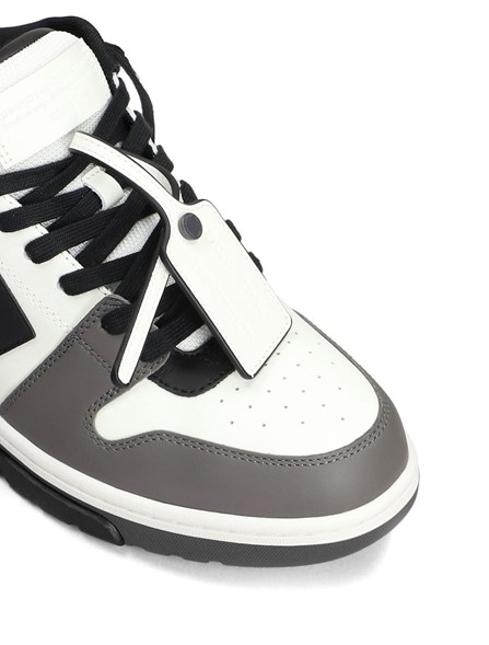 OFF-WHITE - SNEAKERS 'OUT OF OFFICE'